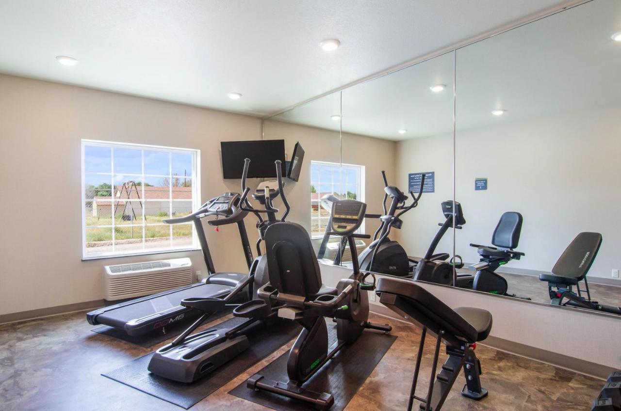 Cobblestone Hotel & Suites - Newport Luaran gambar