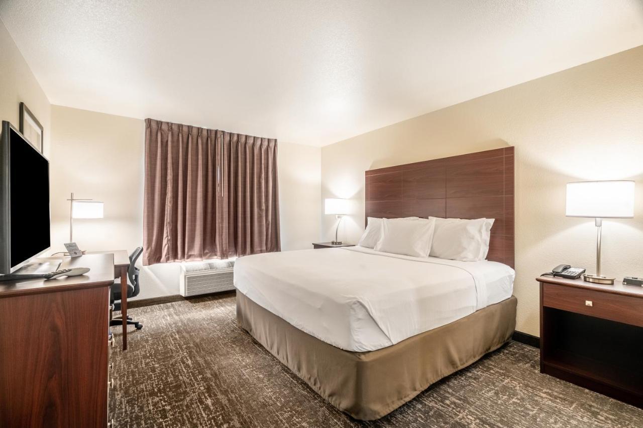 Cobblestone Hotel & Suites - Newport Luaran gambar